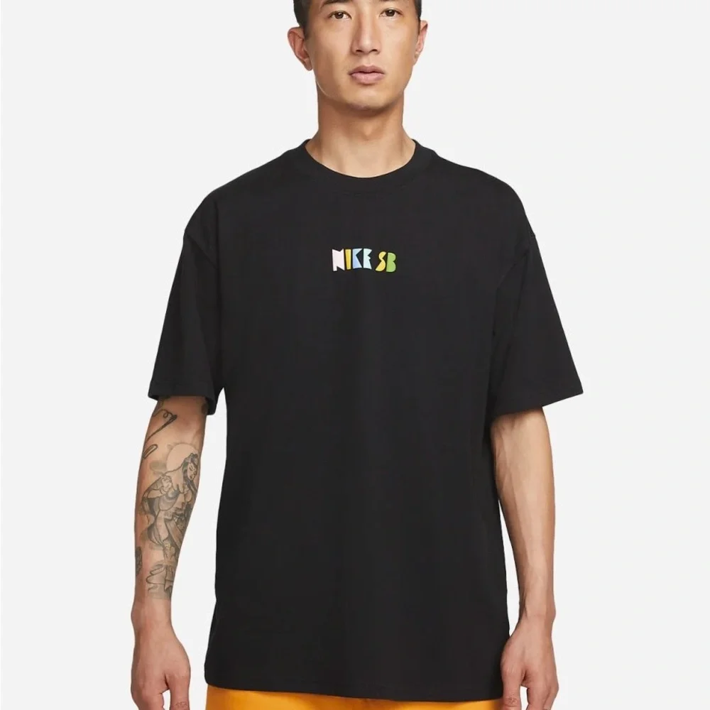 Nike SB Nature Graphic T-Shirt Men’s M